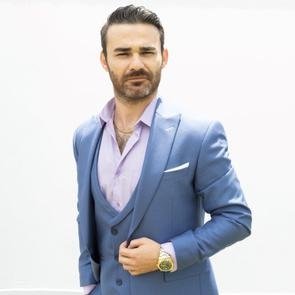 Vermem Seni Ellere | Kadro | Soner