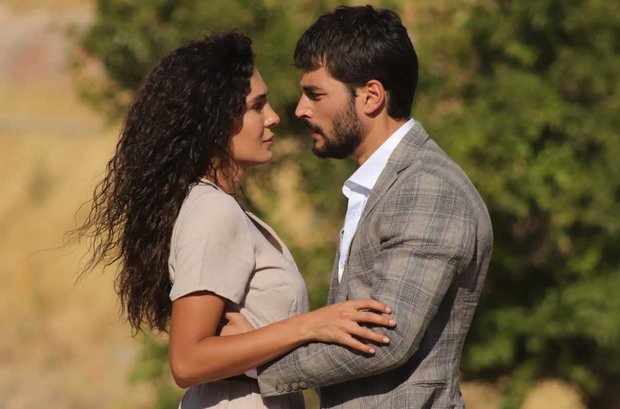 "Hercai" fırtınası geri döndü!