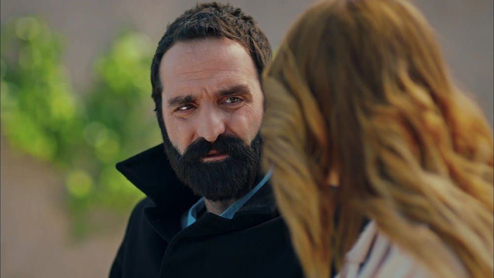 Kertenkele 29. bölüm replik galerisi