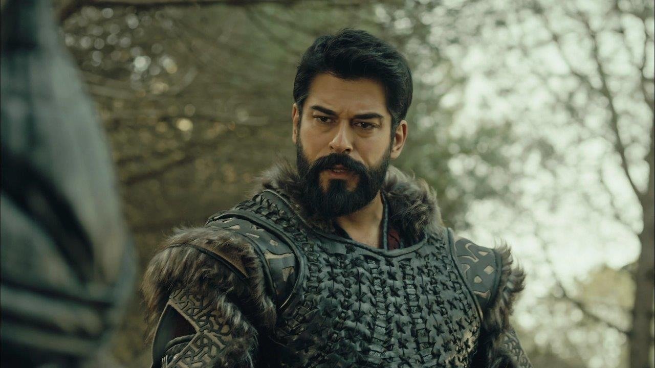 Usta Arius öldü mü?