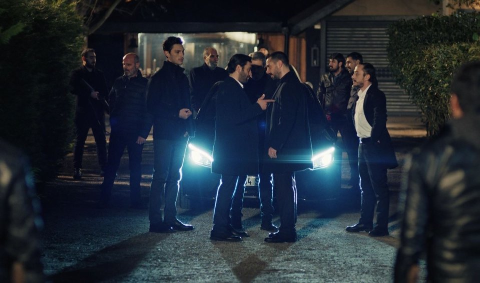 eskiya-dunyaya-hukumdar-olmaz