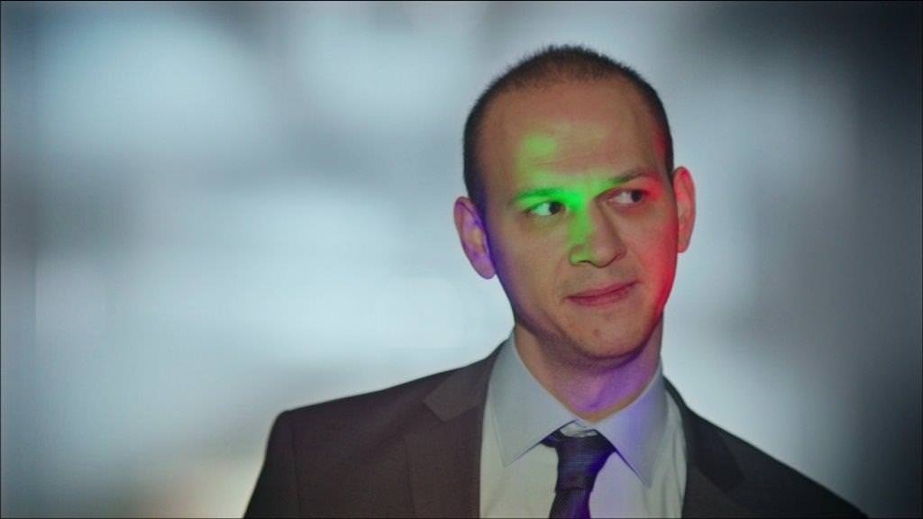 Mutlu Ol Yeter 1. Bölüm replik galerisi