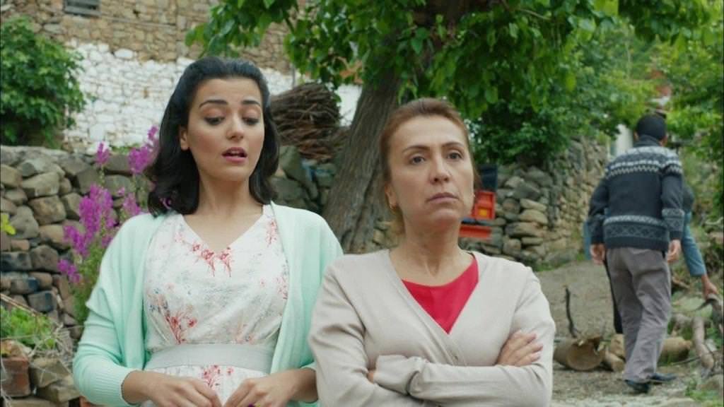 Küçük kasabada büyük aşk 1. bölüm foto galeri