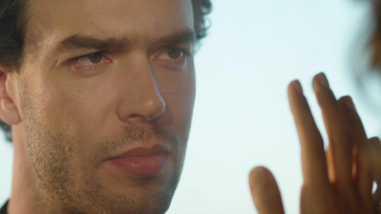 Altın Kafes dizisi konusu nedir?