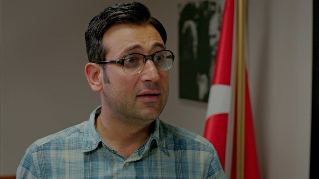 Kertenkele 33. bölüm replik galerisi