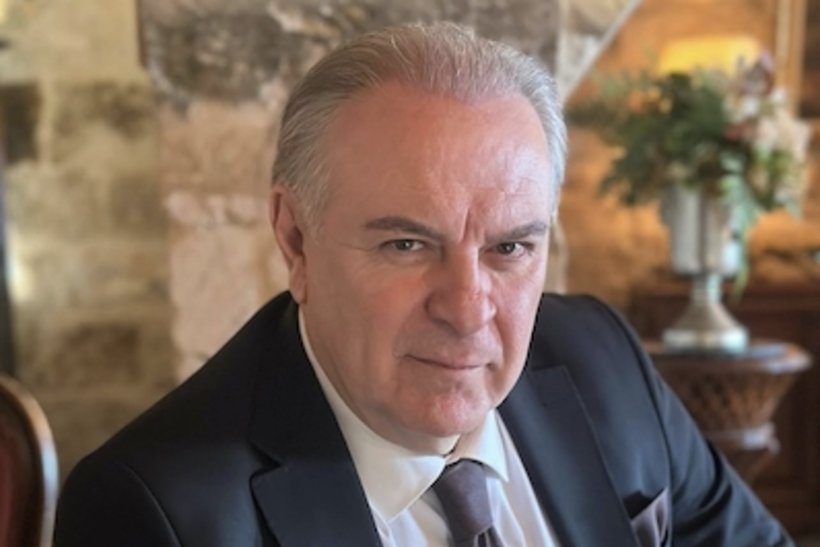 Usta oyuncu Burak Sergen, Kuruluş kadrosunda!