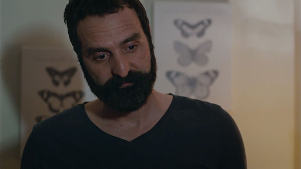 Kertenkele 25. bölüm replik galerisi