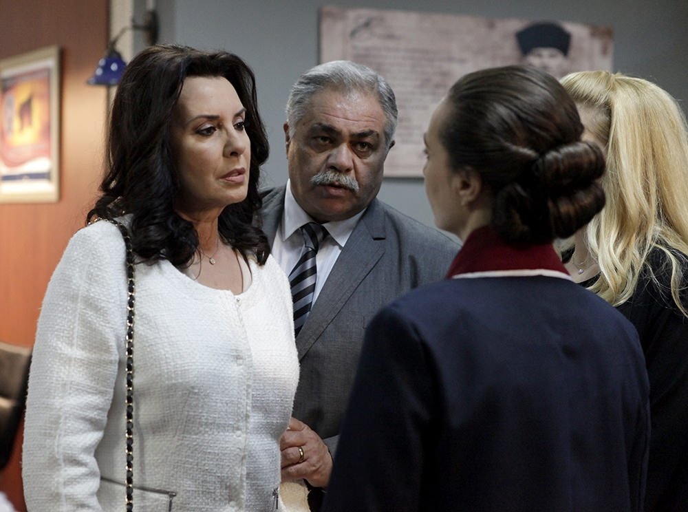 Aileyi Sarsacak Karar… 18. bölüm fotogaleri