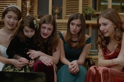 Songül’den kızlara mesaj...