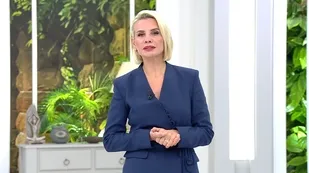 Esra Erol’da