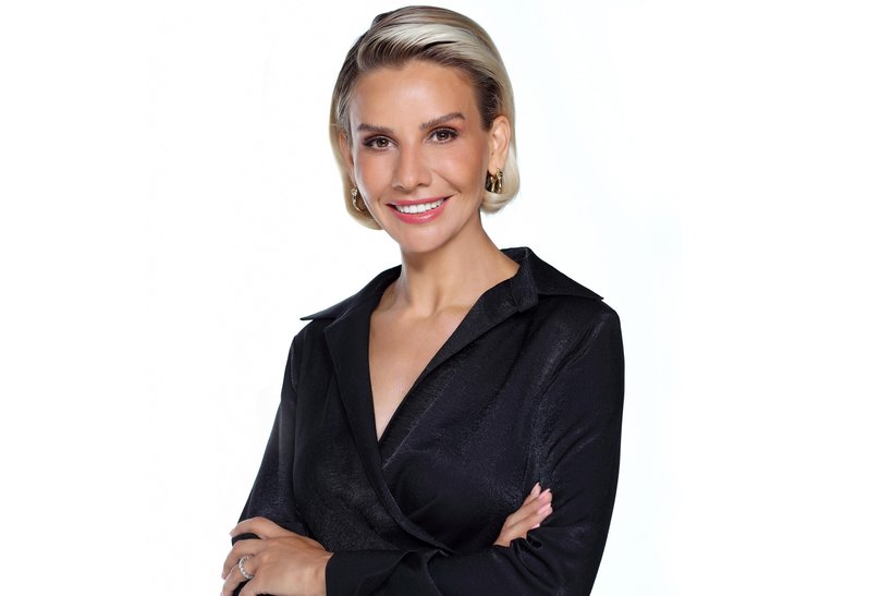Esra Erol'da Kasım ayını zirvede bitirdi