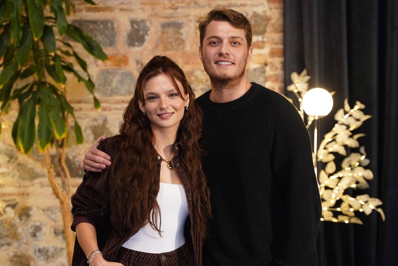 Aynı Yağmur Altında'nın kadrosu ilk kez bir araya geldi! - atv