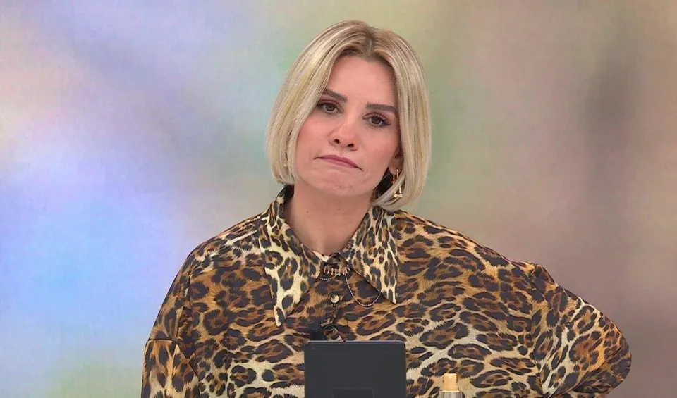 Esra Erol’dan anne ve babalara çağrı