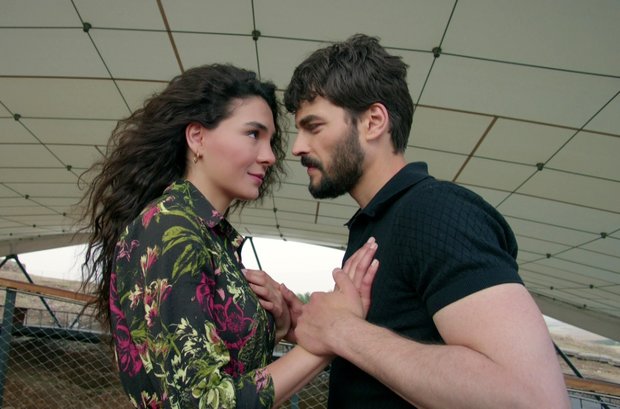 Hercai ekibi atmosferiyle büyüleyen Göbeklitepe'de!