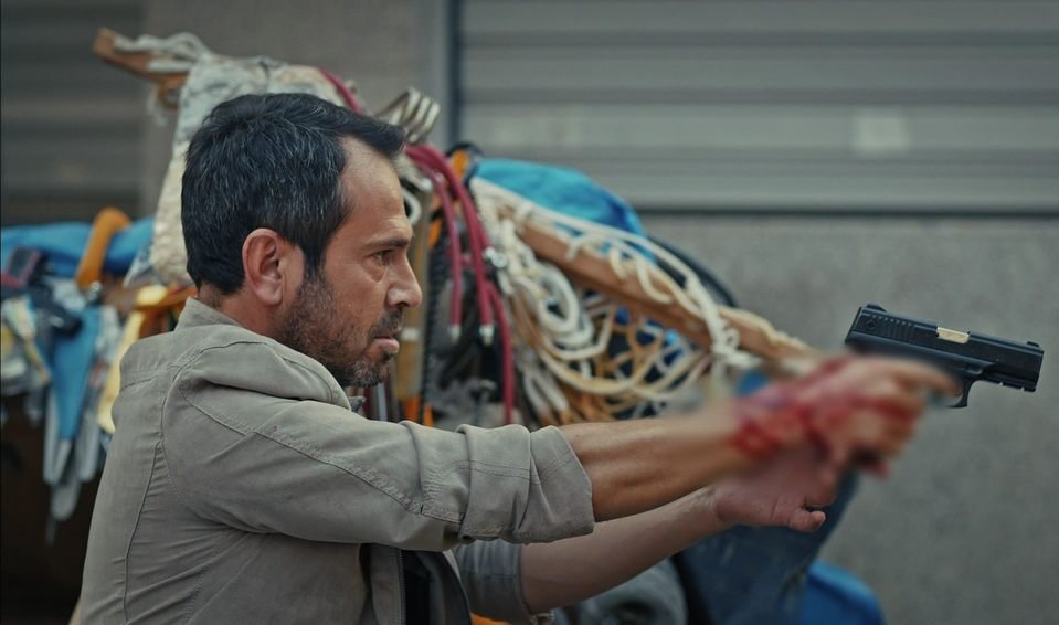 eskiya-dunyaya-hukumdar-olmaz