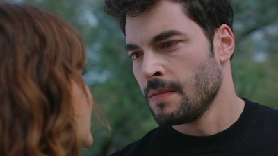 Ela ve Kılıç kavga ediyor!