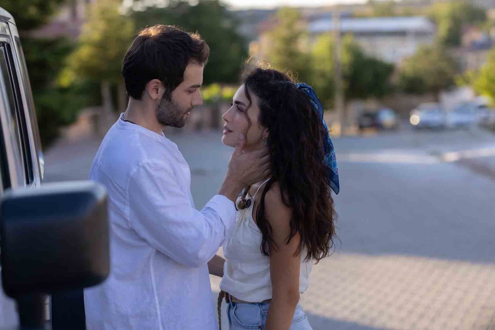 İlk Bölüm Foto Galeri