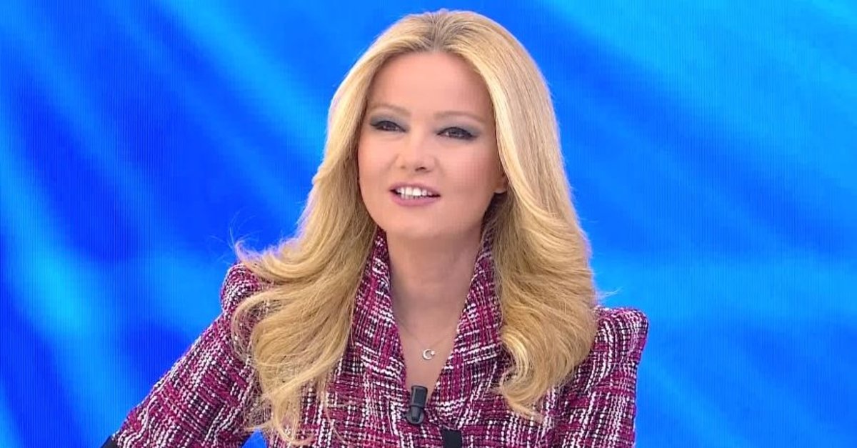 Muge atv. Muge anli evlendimi. Müge anlı ile tatlı sert. Muge anli bebekliyi. Muge anli.