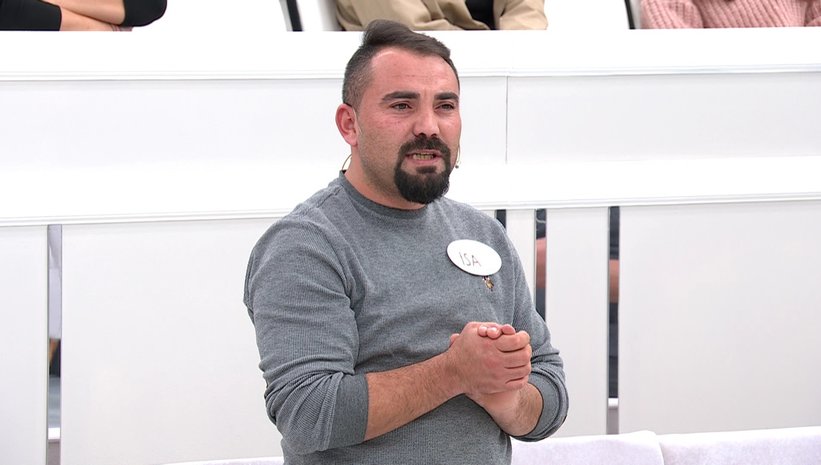 ''Tek isteğim kocamdan boşanmak''