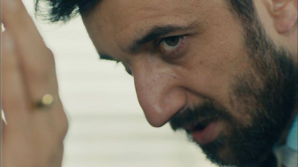 Ali, sırrını  Begüm’e anlatacak mı? 13. bölüm fotogaleri