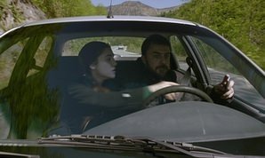 Benim İçin Üzülme