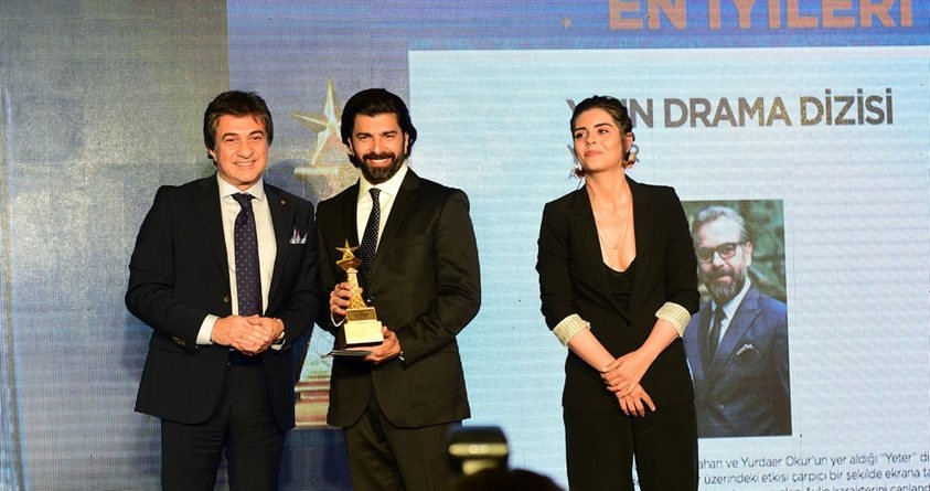 Yeter yılın dizisi seçildi