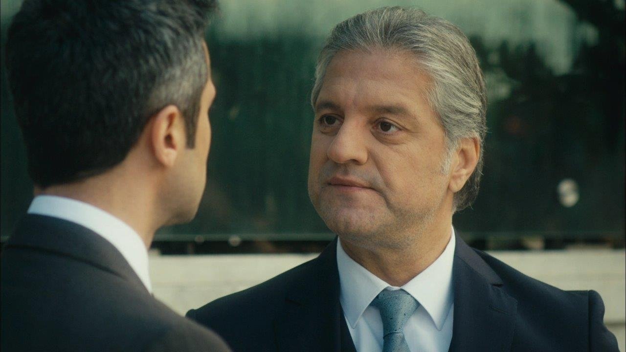 Cezayir'in 'altın' oyunu...