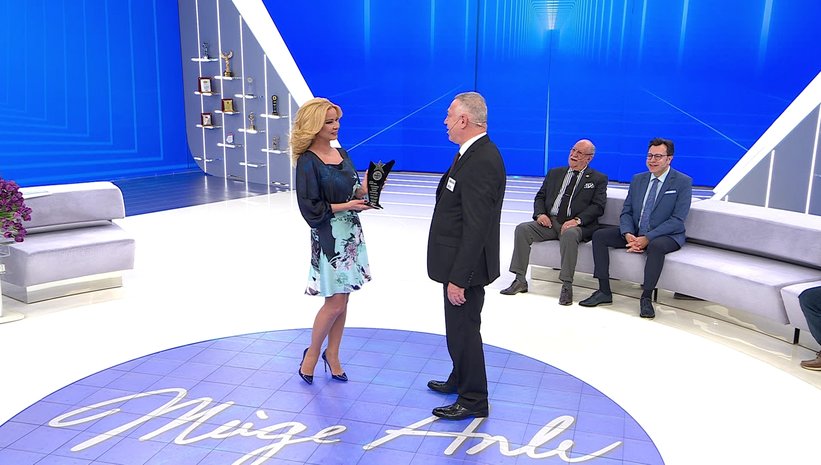 muge-anli-ile-tatli-sert