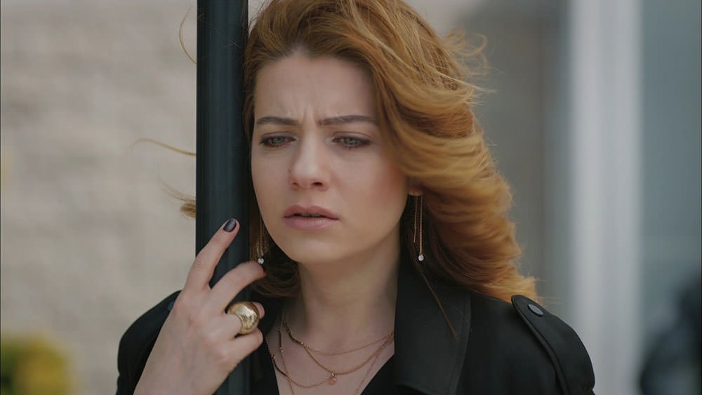 Kertenkele 26. bölüm replik galerisi