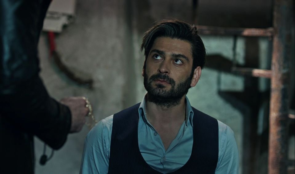 eskiya-dunyaya-hukumdar-olmaz