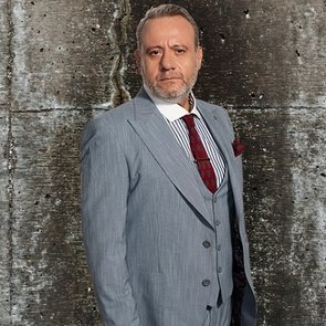 İkimizin Sırrı | Kadro | Kasım Karahun