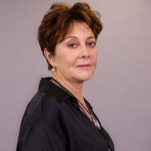 Yaban Çiçekleri | Kadro | Nurten Ataman