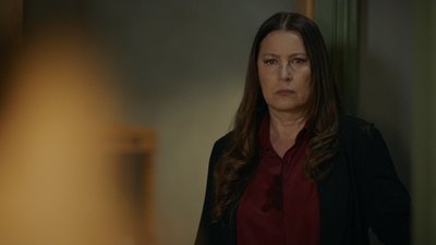 Seni hep uzaktan seveceğim