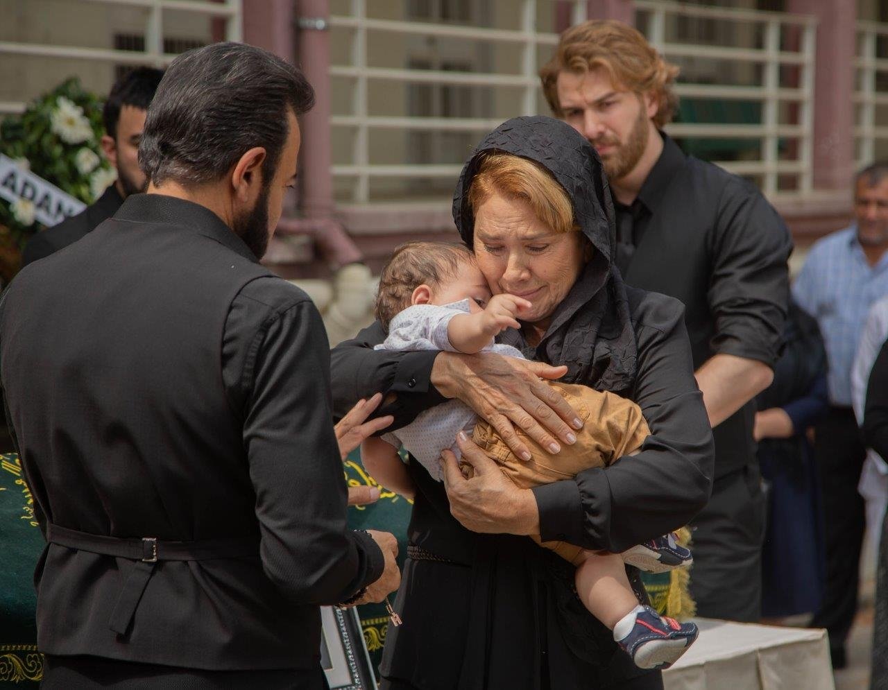 98. Bölüm Foto Galeri 