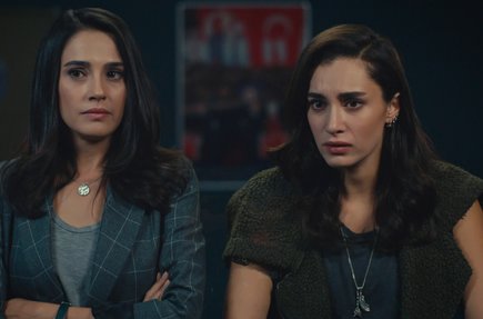 Bitti Leyla, bittik...