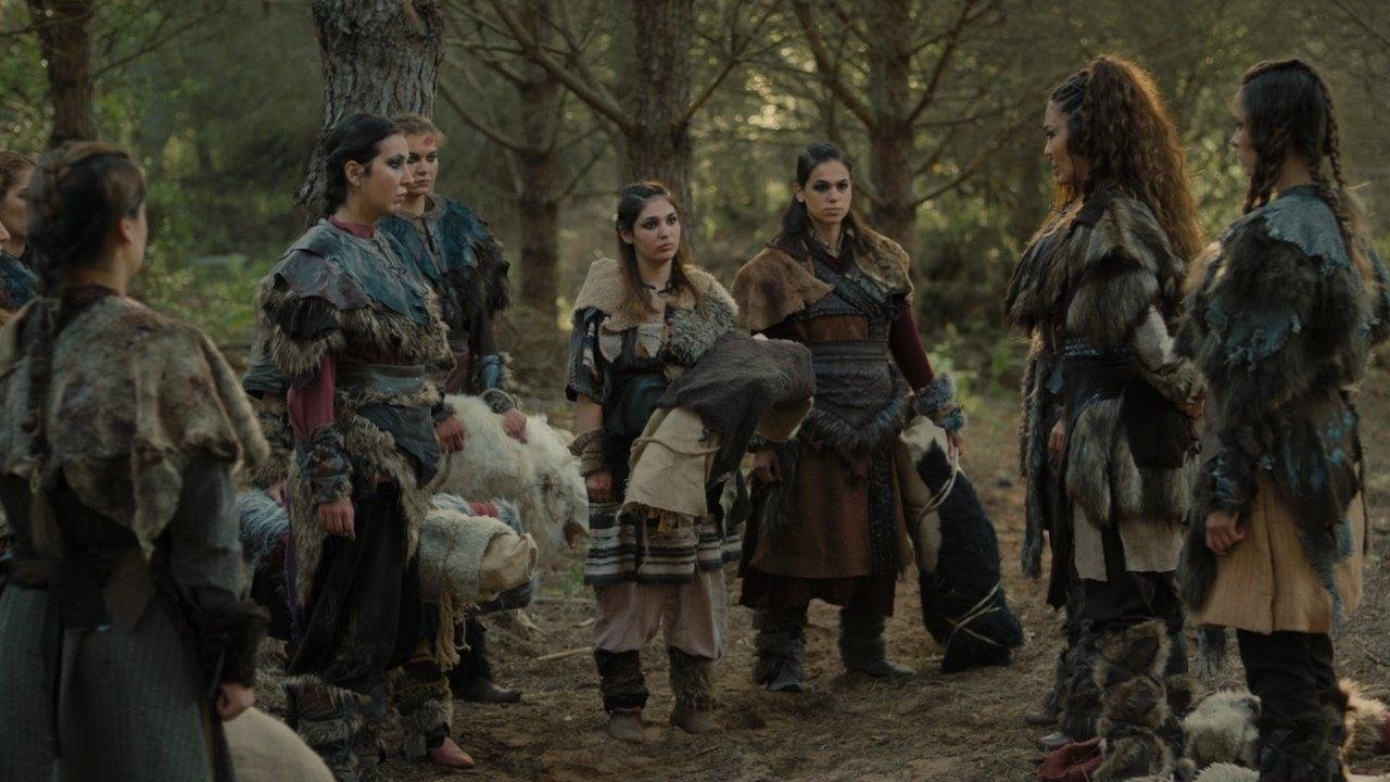 Akkız ve Batuga savaş meydanında!