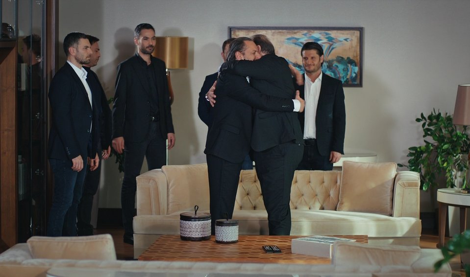 eskiya-dunyaya-hukumdar-olmaz