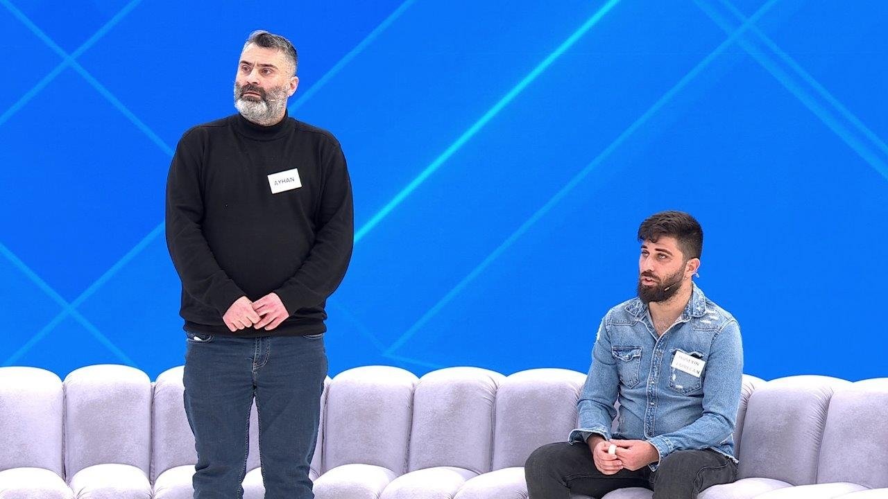 Bebeğine 'kardeşim' diyen bir anne...