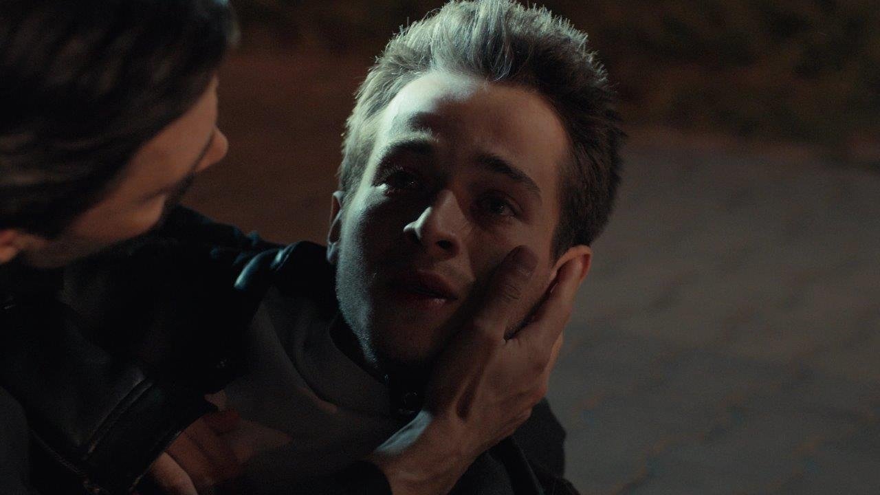 Safir 4. Bölümde neler oldu?