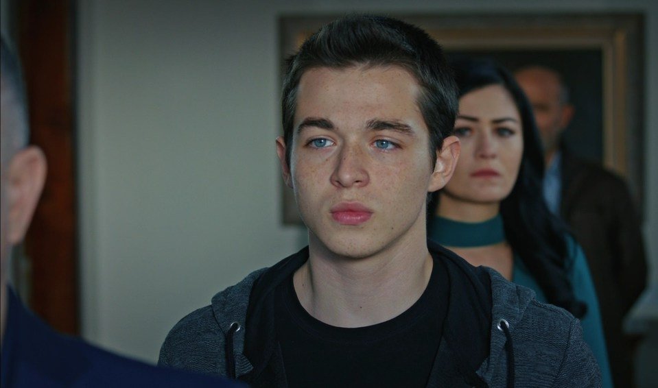 eskiya-dunyaya-hukumdar-olmaz