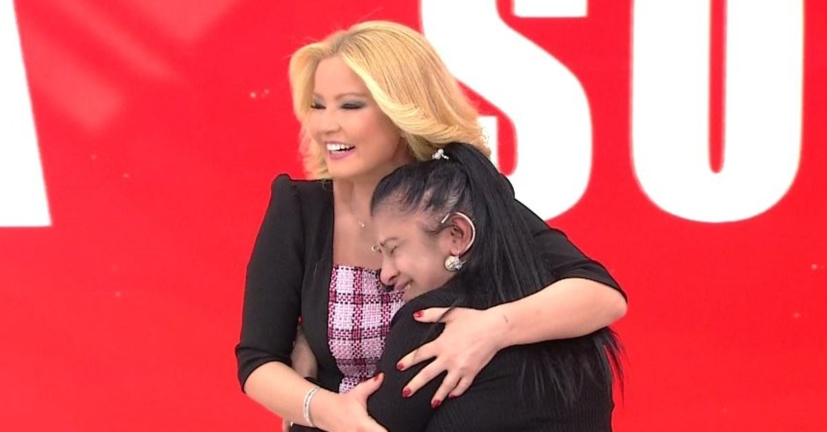 muge-anli-ile-tatli-sert