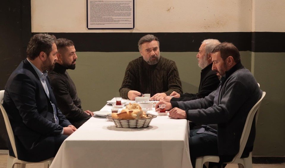 eskiya-dunyaya-hukumdar-olmaz