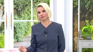 Esra Erol’da