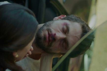 Barış kaza yapıyor!