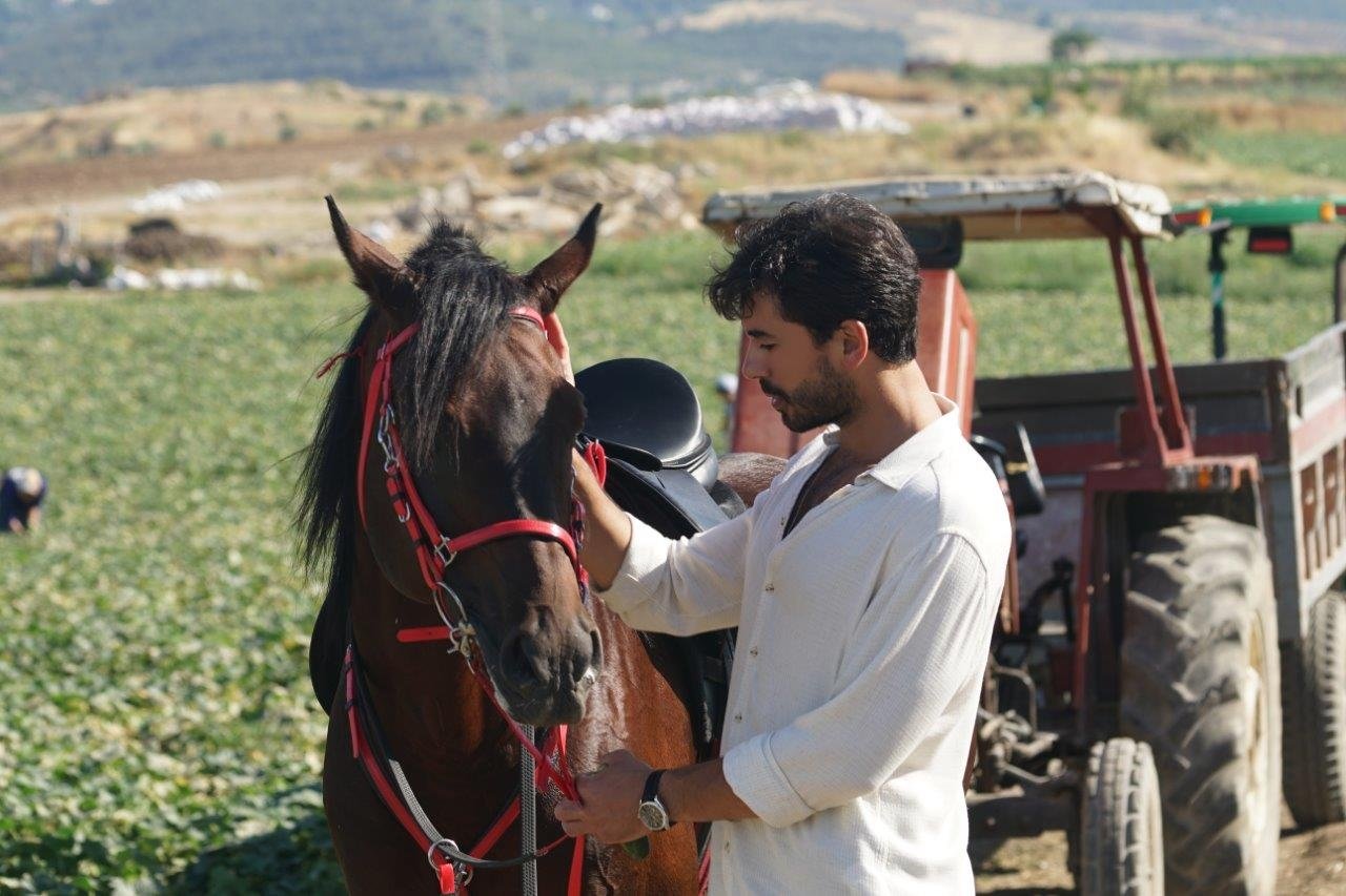 İlk bölümden bugüne 200 kare ile Kalp Yarası
