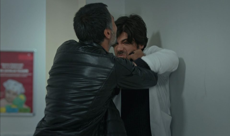 eskiya-dunyaya-hukumdar-olmaz