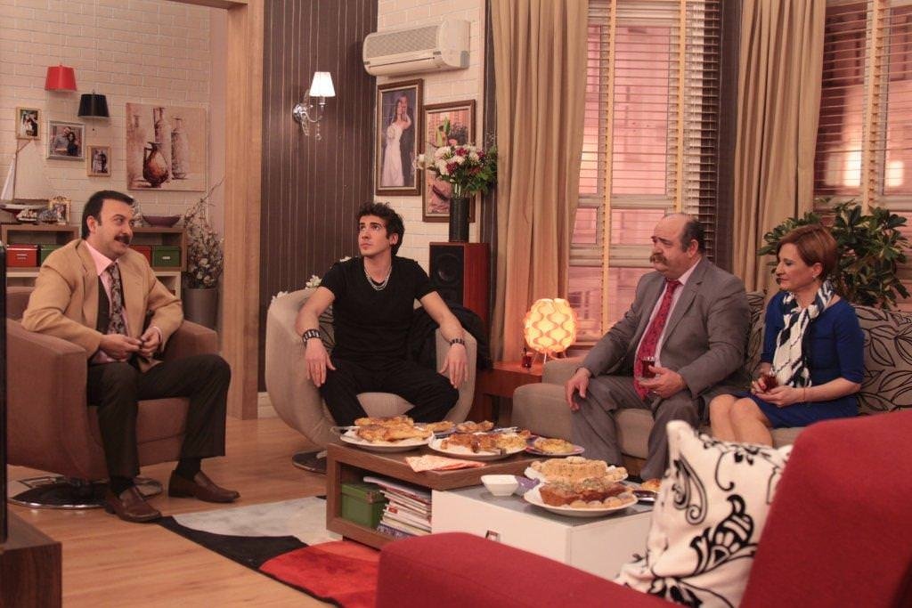 Yahşi Cazibe 84.bölüm fotoğrafları