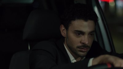 Azil düğüne giderken kaza yaptı!