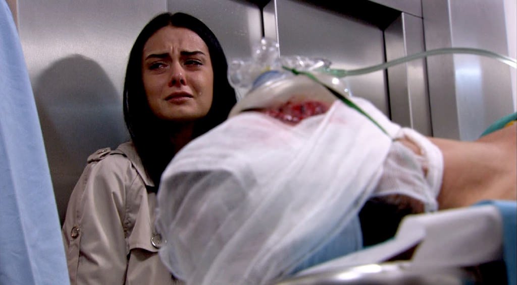 Unutulmaz 83. bölüm fotoğrafları