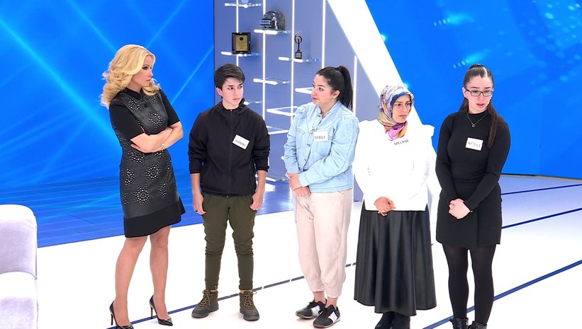 muge-anli-ile-tatli-sert